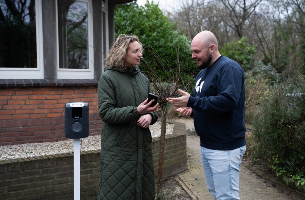 Meterkast verzwaren voor je laadpaal: wel of niet doen? | Shuttel | Heb je een meterkast verzwaring nodig voor je laadpaal aan huis? We leggen het je uit