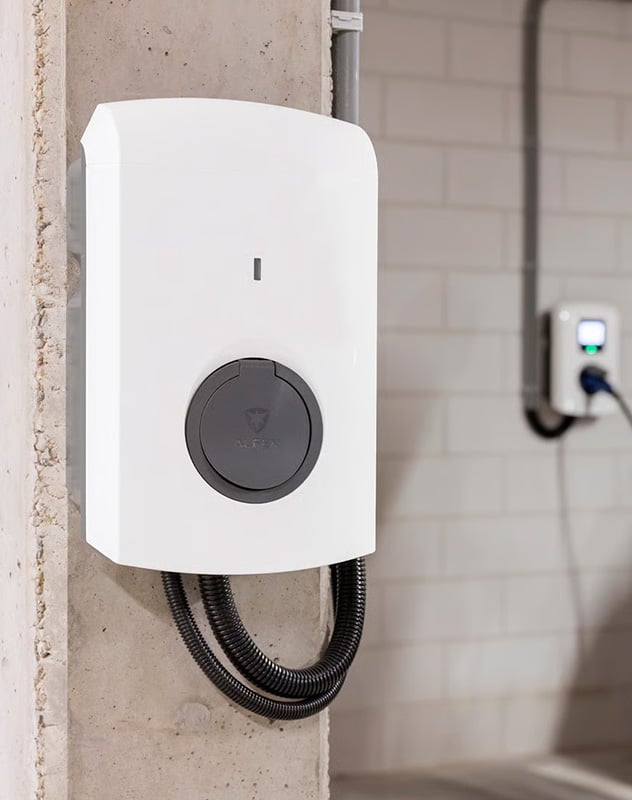 Slimme laadpalen van Shuttel | Zorgeloos laden met onze laadoplossing | Toekomstbestendig met solar charging en load balancing